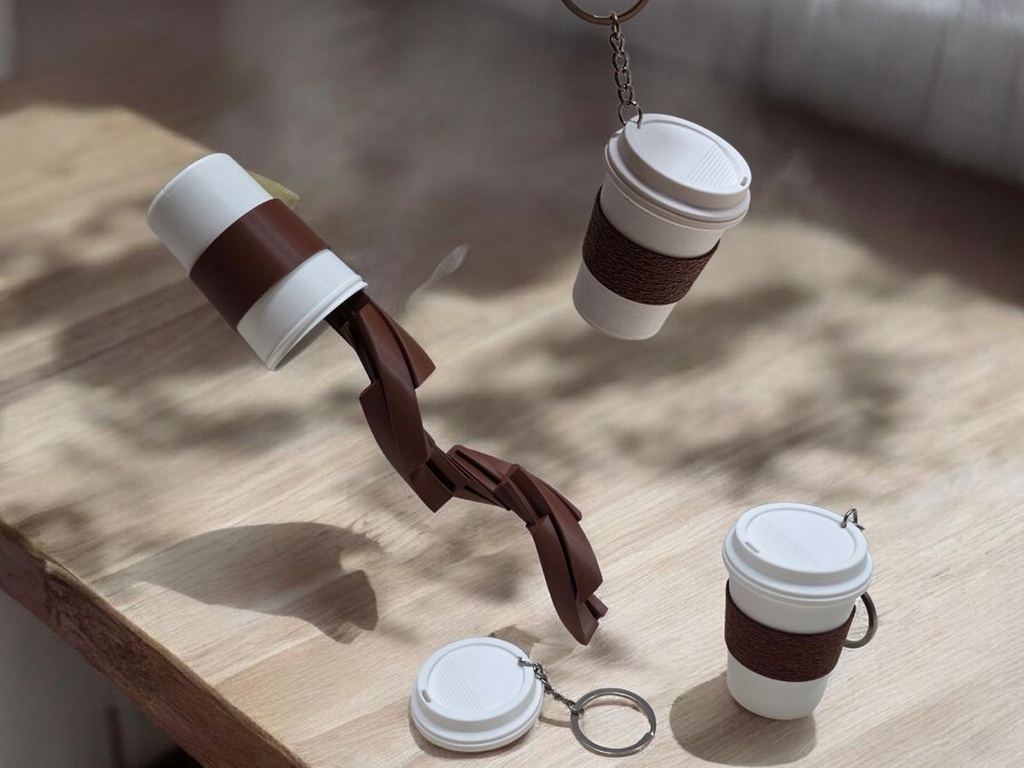 Porte-clés tasse de café surprise